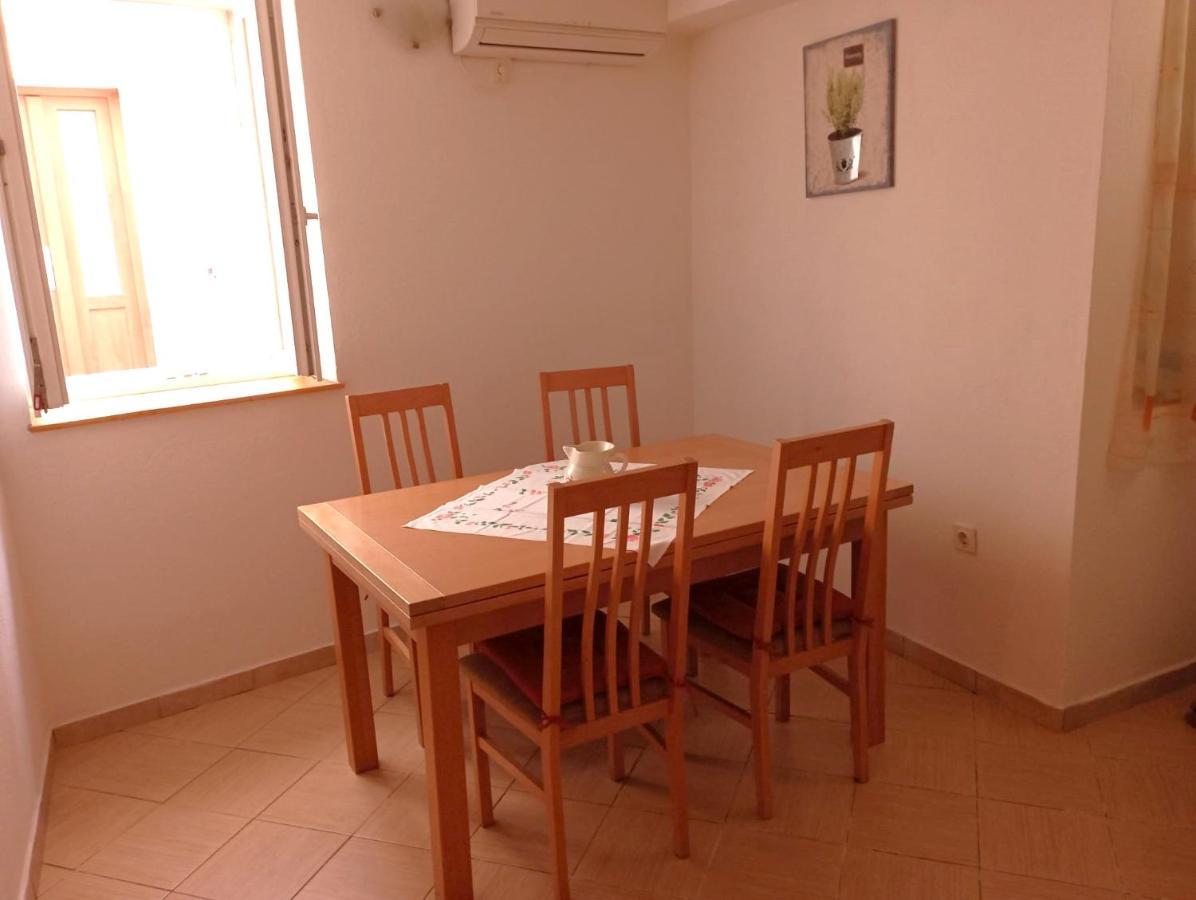 Ana Apartments Vis Exterior photo